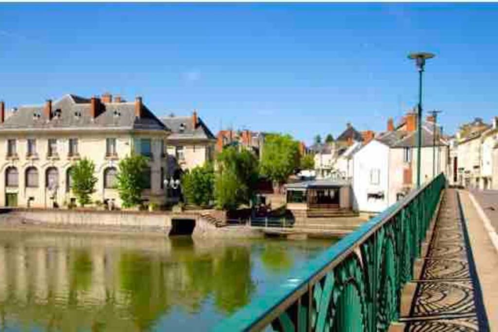 Charmant Studio Vierzon Exteriör bild